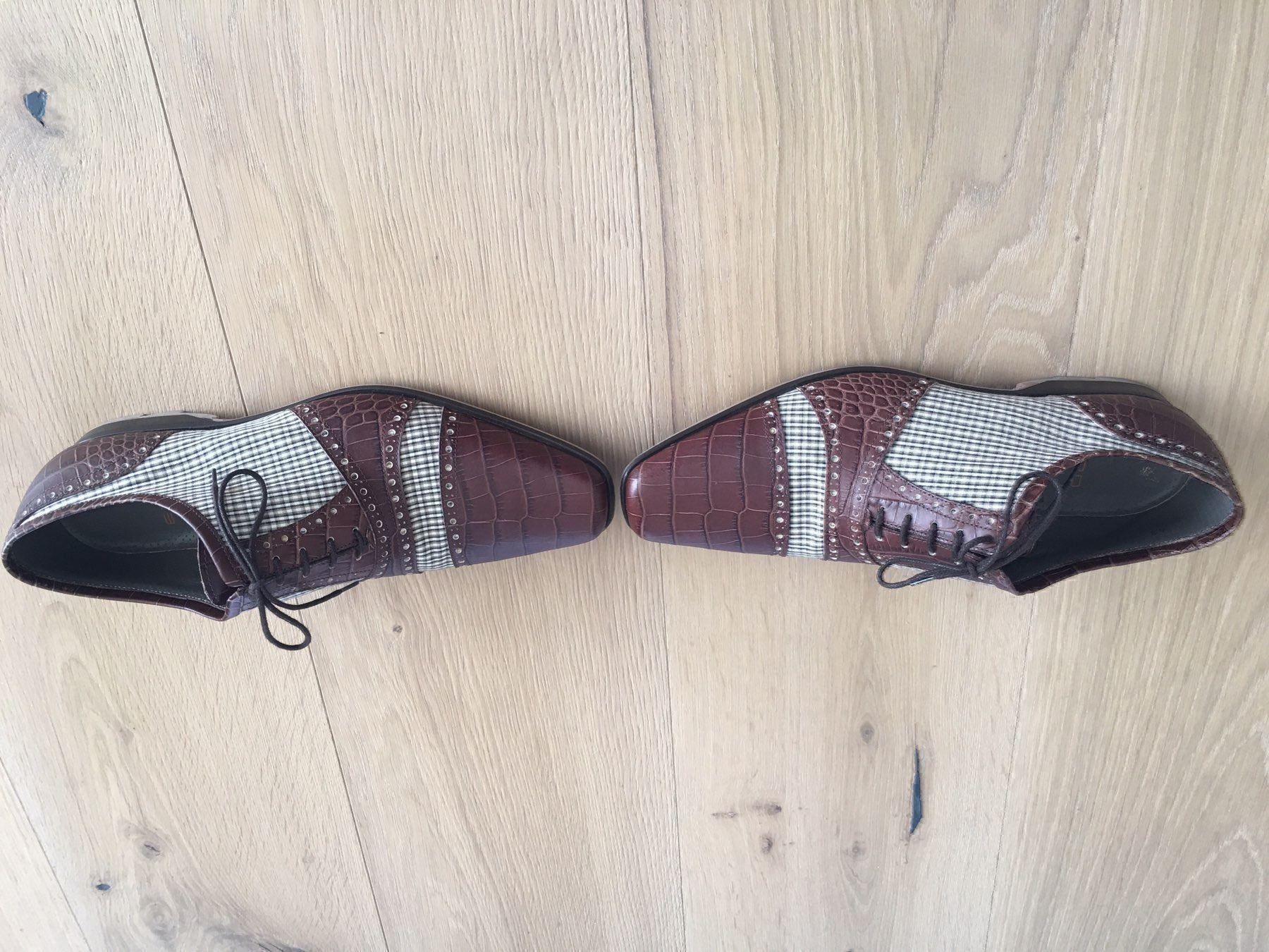 Etro Herrenschuhe: Etro Halbschuhe Grösse 42 – Neu (gemäss Beschreibung) aus Beinwil am See von isole 1