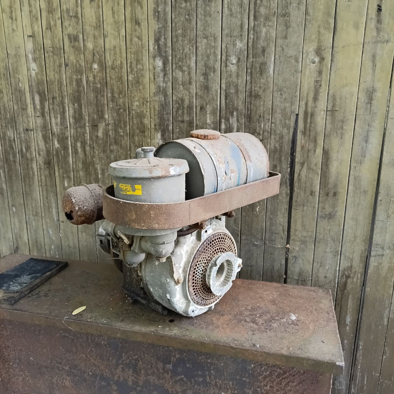 Traktoren: MAG Motor  – Defekt aus Gündisau von Schruuber03