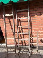 3 Leitern aus Holz