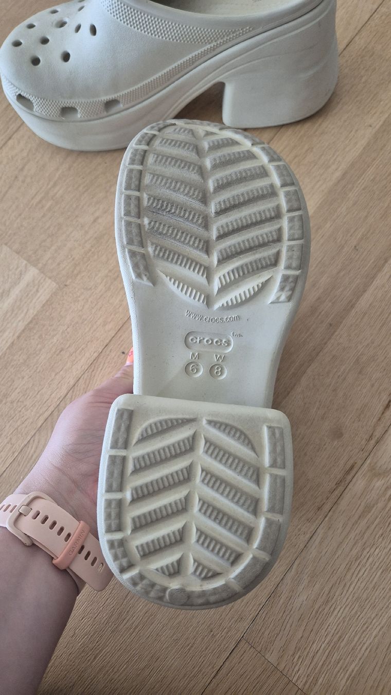 Scarpe da donna: Siren Crocs, kaum getragen – Usato da Schlieren venduto da ron_9lbw 2