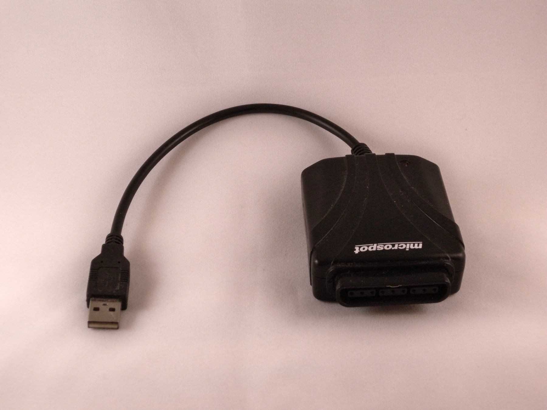 Microspot Lecteurs & Adaptateurs: Microspot PS2-USB Gamepad Adapter – D'occasion à Gordola par ludens