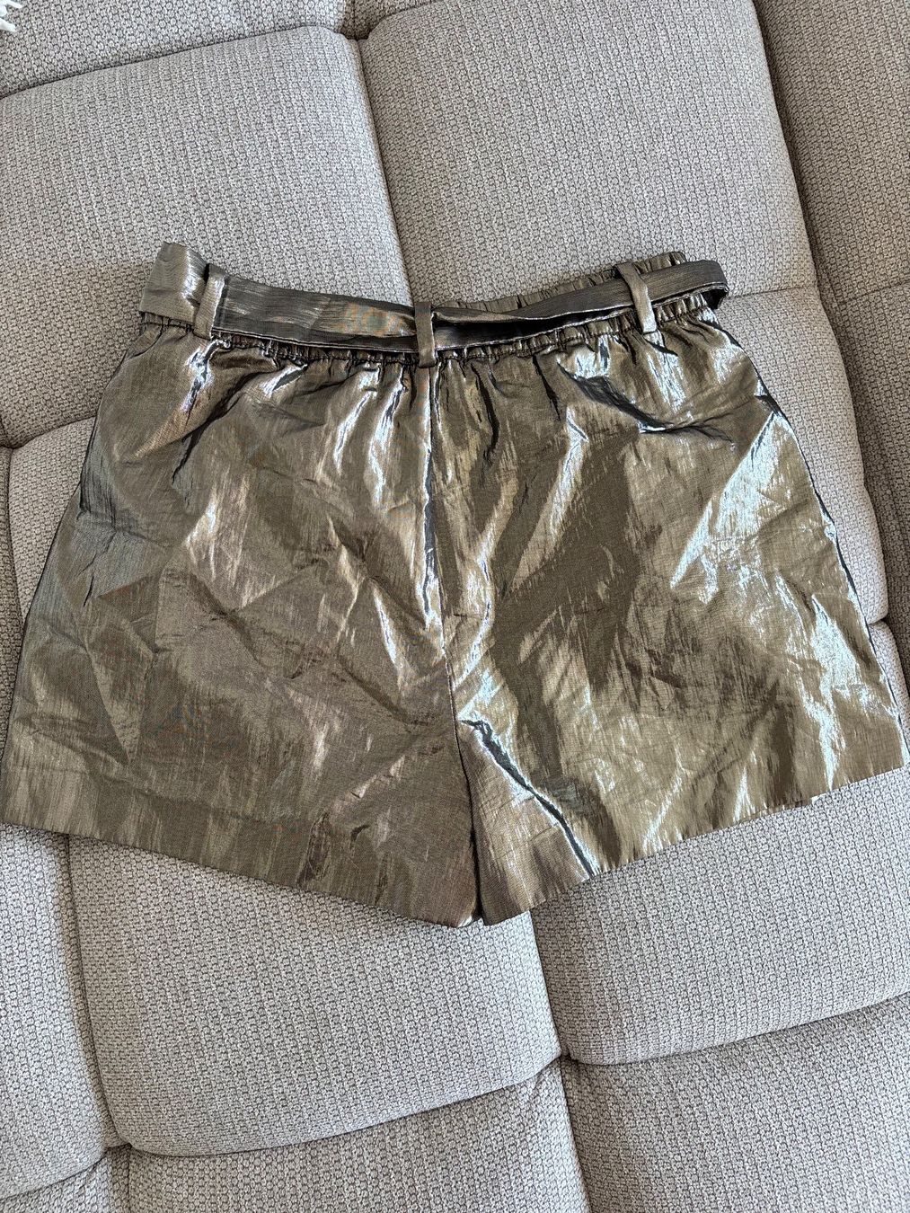 Zara Hosen: Short Zara T.40 – Gebraucht aus Bulle von lfr_gfx8 1