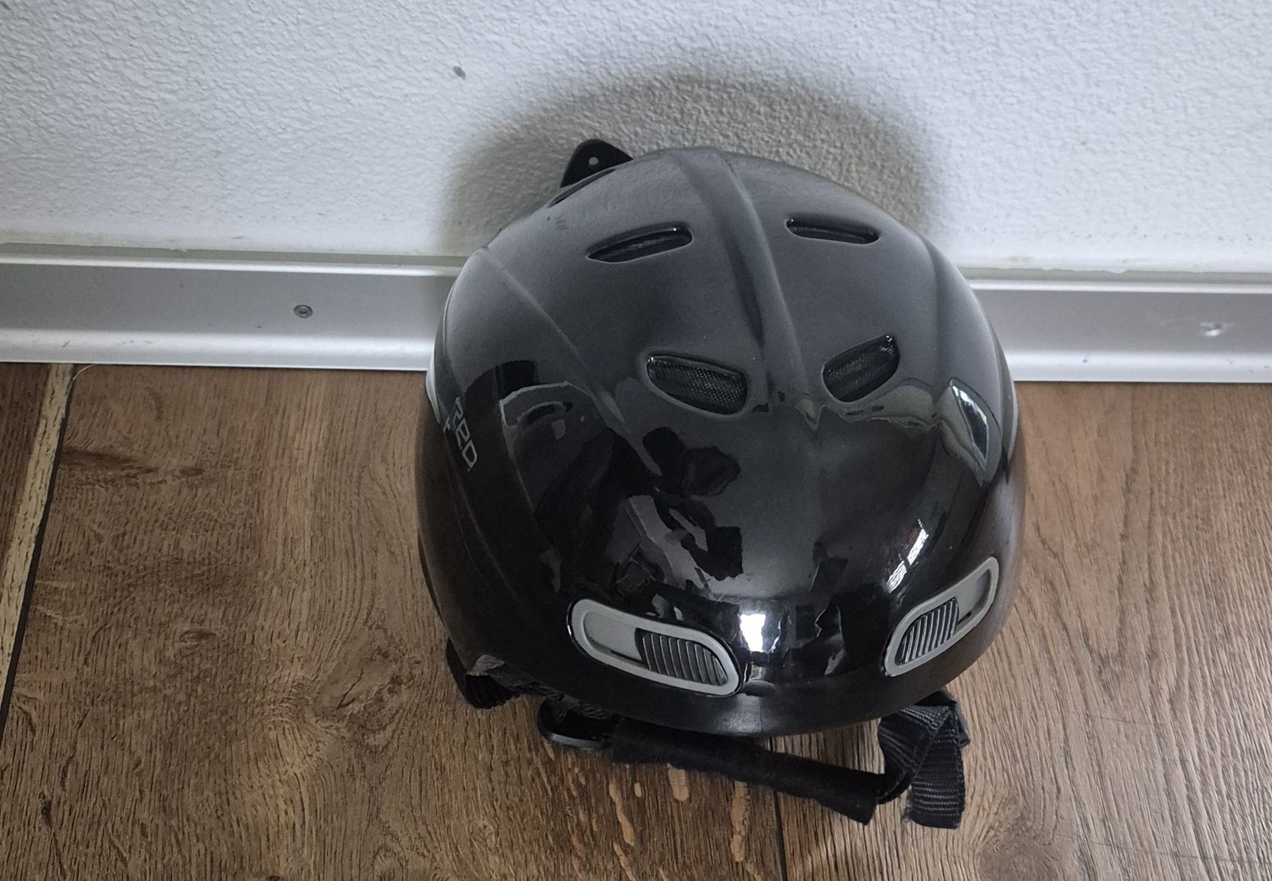 Caschi: Skihelm skycap, Gr. 54-55 – Usato da Biberist venduto da Nicelotti