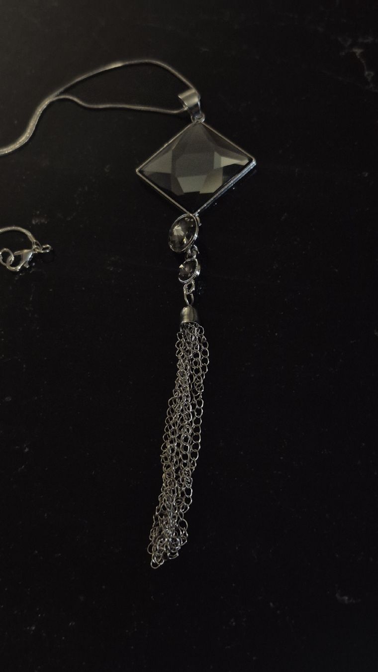 Catenine: Collana lunga ciondolo rombo con nappe Argento – Nuovo (secondo la descrizione) da Giubiasco venduto da Stefaniav 7