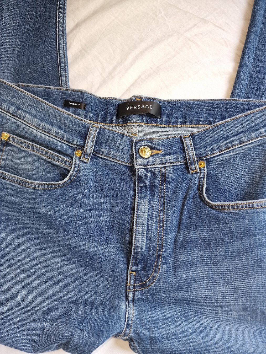 Versace Jeans: Jeans Versace Slim fit gr.35 – Usato da Scherz venduto da lacoste30 4