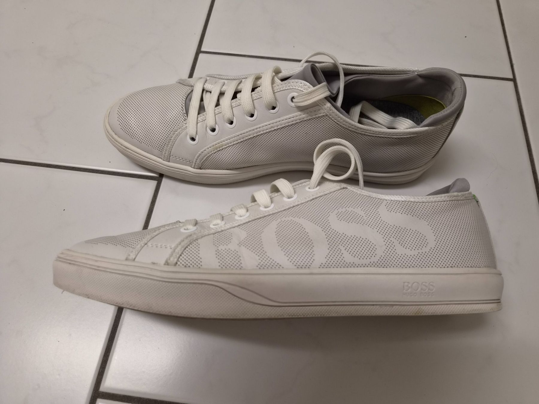 Hugo Boss Scarpe da uomo: Hugo Boss Sneaker weiss – Usato da Turgi venduto da abc_ 2