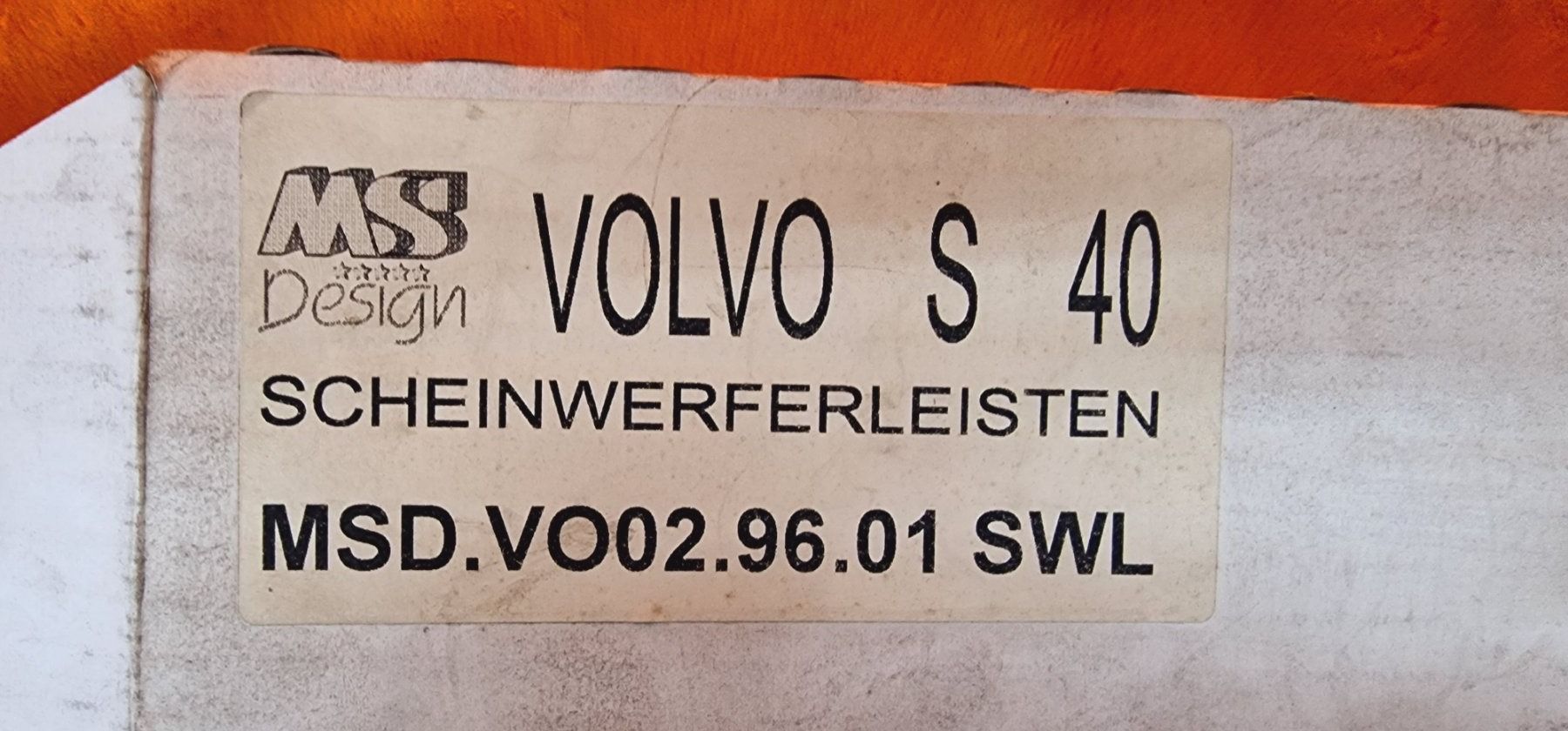 Volvo Tutti pezzi di ricambio auto: Scheinwerferblenden Volvo – Nuovo e nell'imballaggio originale da Gwatt (Thun) venduto da Bilsport 5