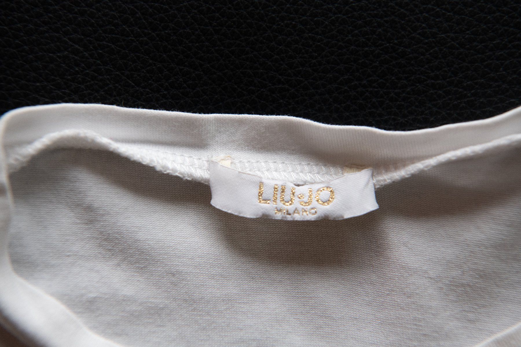 Liu Jo Blusen, T-Shirts & Tops: T-Shirt von Liu-Jo, Gr. 110 – Gebraucht aus Meilen von luca70 1