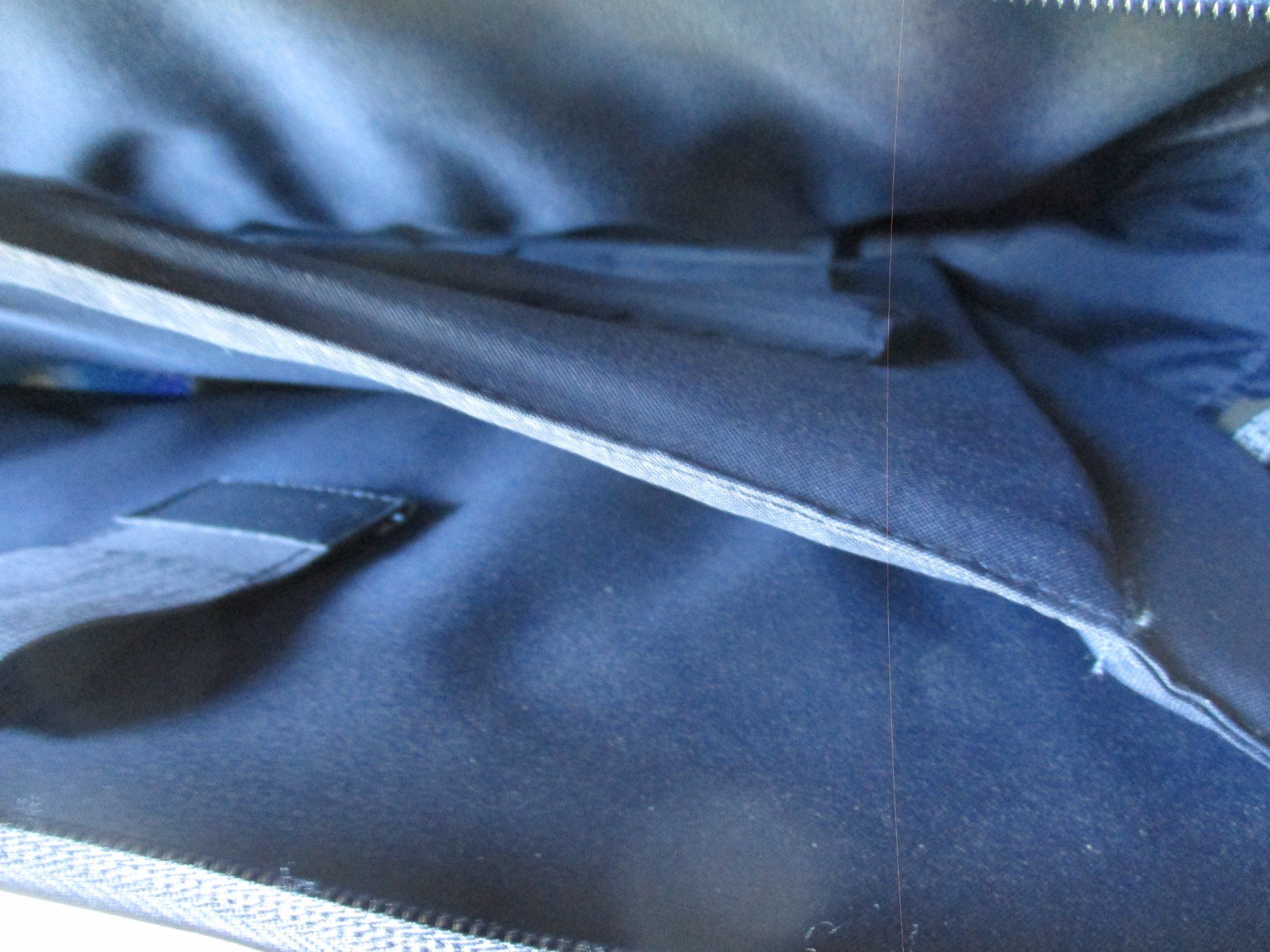 BMW Taschen: BMW Sauber F1 Team Tasche Race Club Member / Rarität! – Gebraucht aus Ottikon Gossau ZH von hokuspokus 6