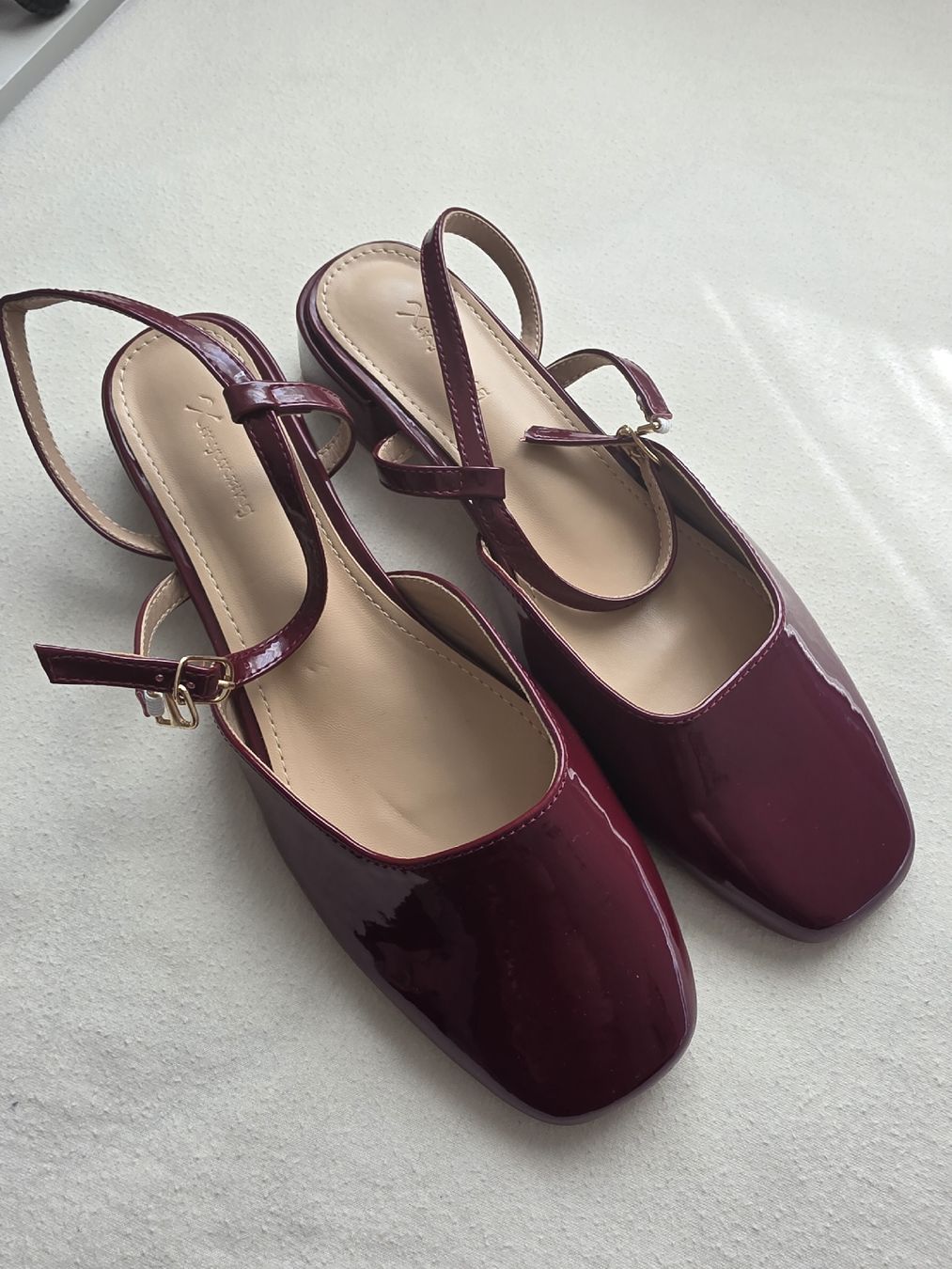 Chaussures femmes: Schuhe – Neuf (Voir description) à Trimbach par asa_7tds