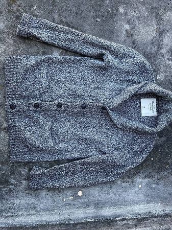 Hochwertiger A&F Cardigan