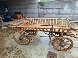 antiker Leiterwagen in gutem Zustand
