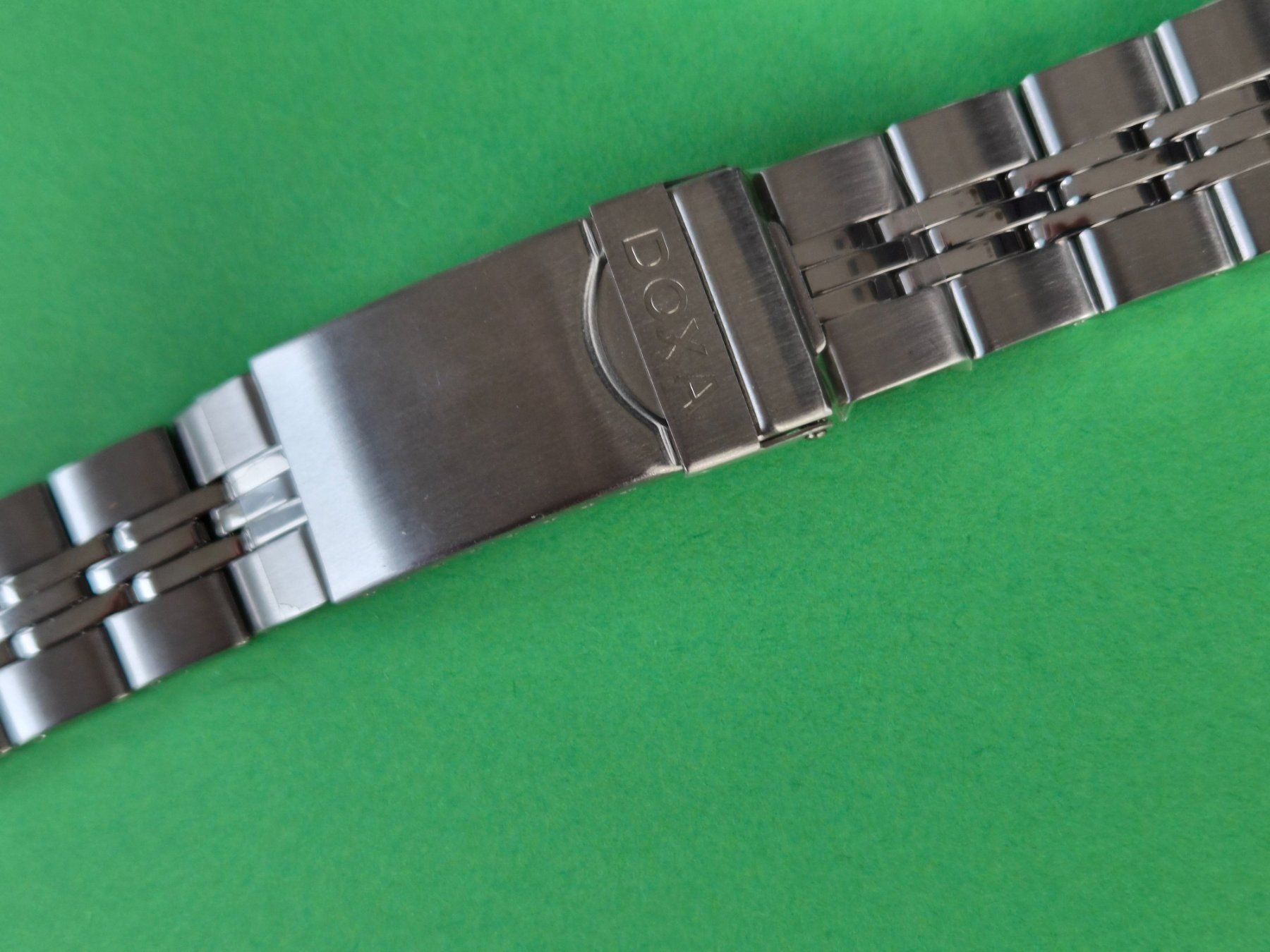 Bracciali & Braccialetti: Doxa Stahlband 20mm – Nuovo (secondo la descrizione) da Chabrey venduto da Horology 1