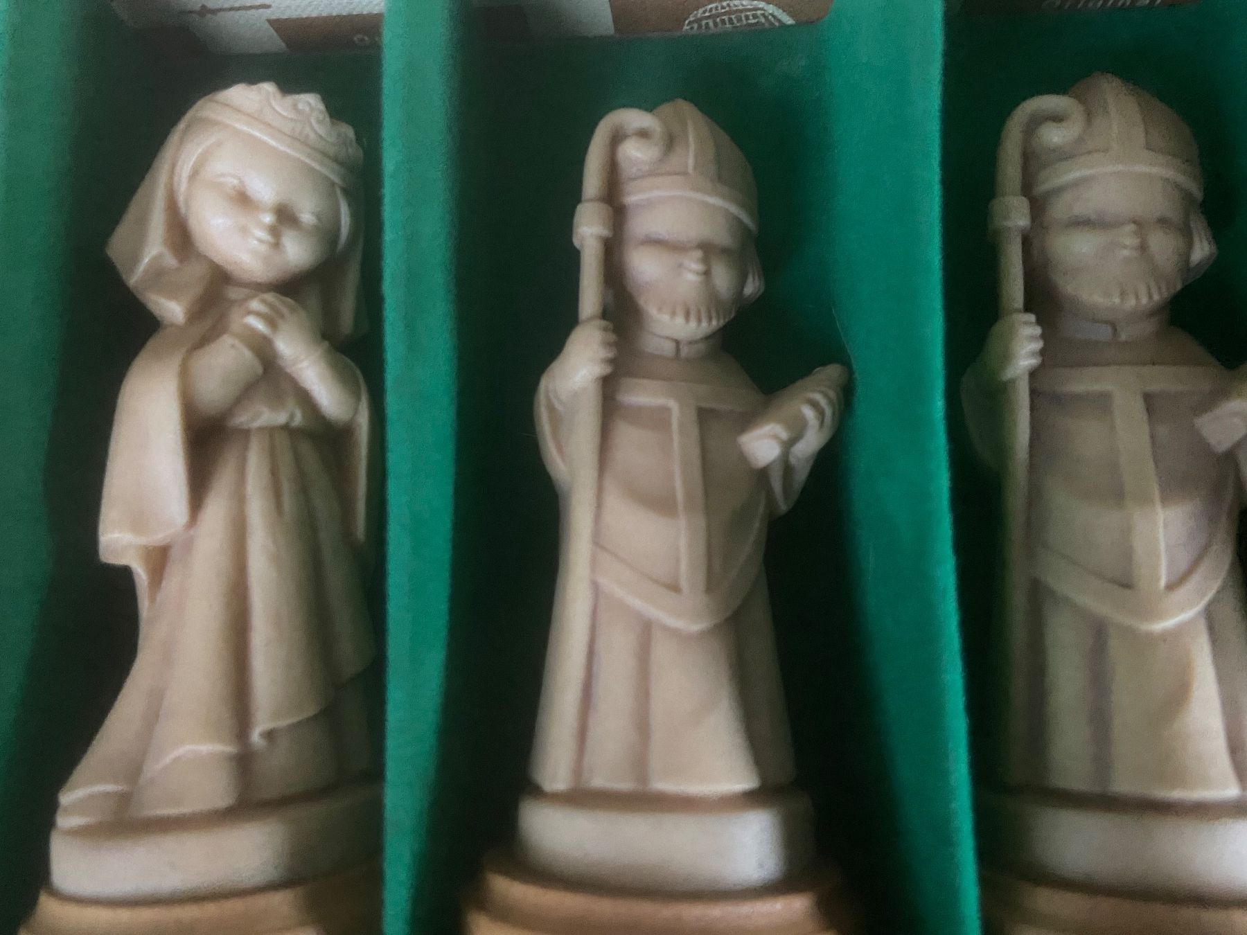 Spiele: Schachfiguren Set – Gebraucht aus Meilen von rowland534 4