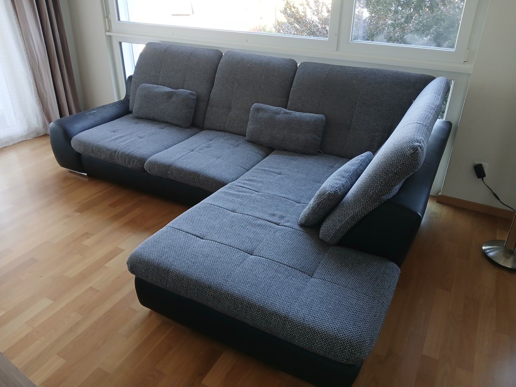 Sofas: Schönes Ecksofa Stoff/Leder – D'occasion à Hohentannen par Tosio6 2