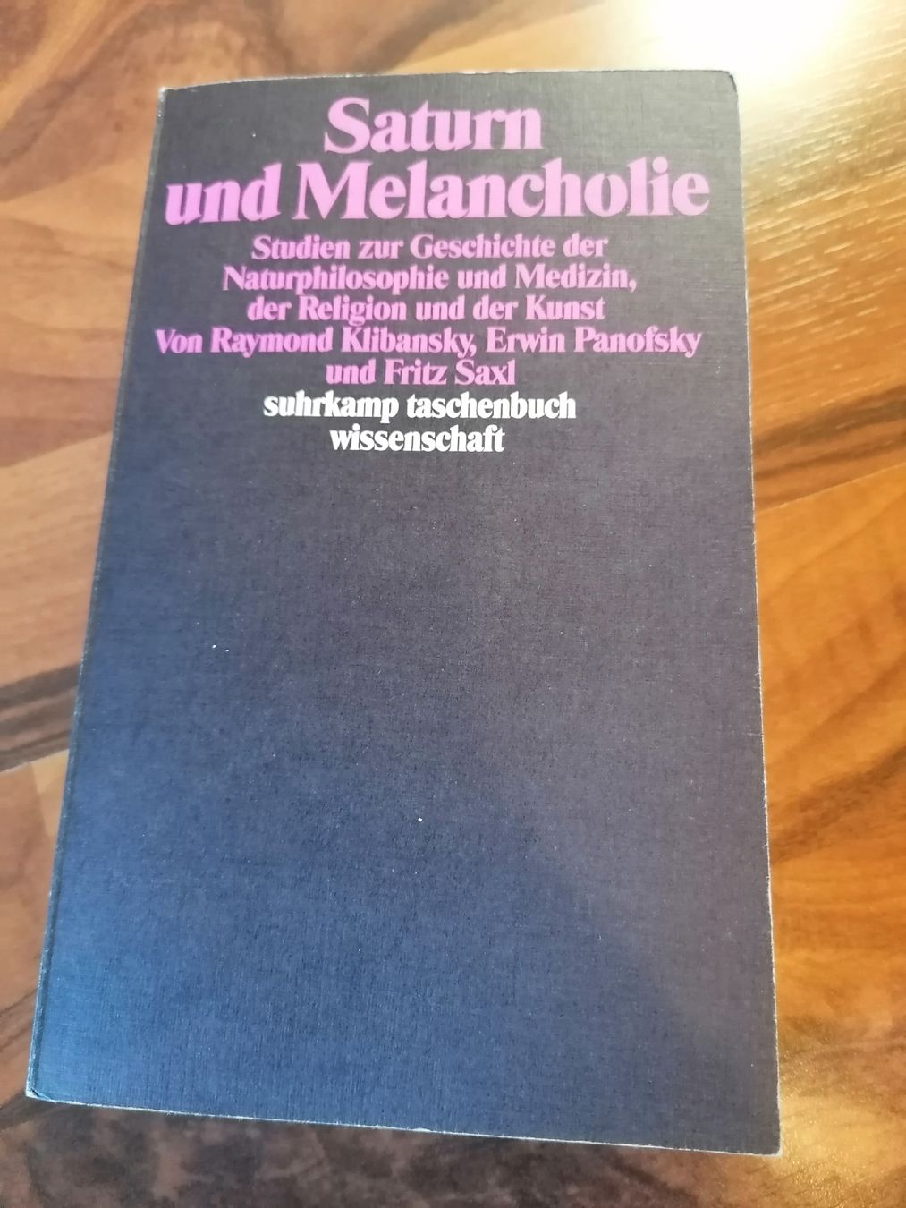 Libri: Saturn und Melancholie - Studien – Usato da Wahlen b. Laufen venduto da Aweiss