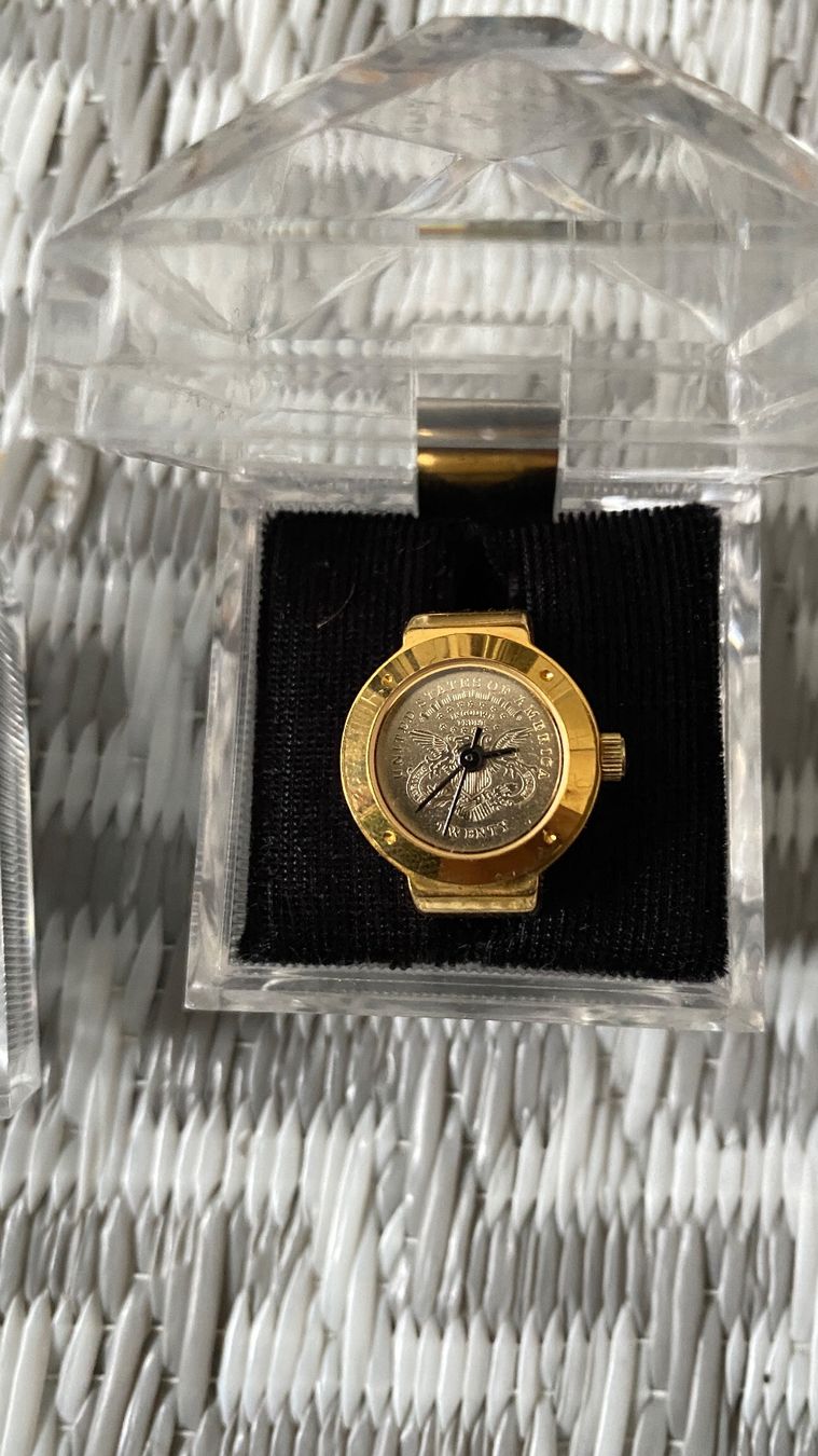 Anelli: Mini Ring Uhr Vintage – Usato da Kriens venduto da Big_leo 1