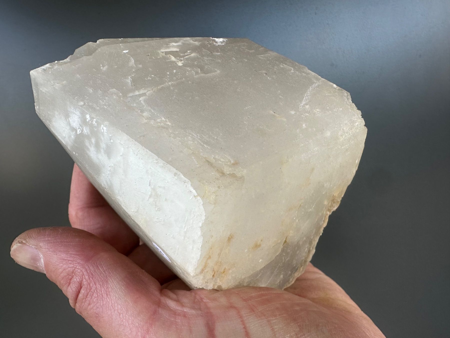 Minerali & Pietre curative: Calcit Kristallhöhle Kobelwald – Usato da Oberuzwil venduto da Crystall0 1