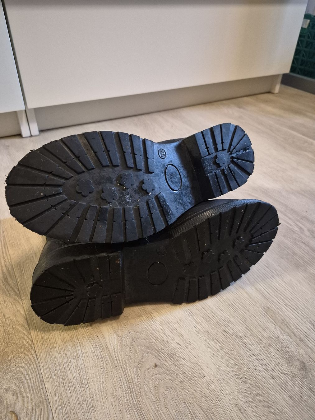 Scarpe da donna: Palado Stiefelette, schwarz, Grösse 39 – Usato da Rikon im Tösstal venduto da Memski 2