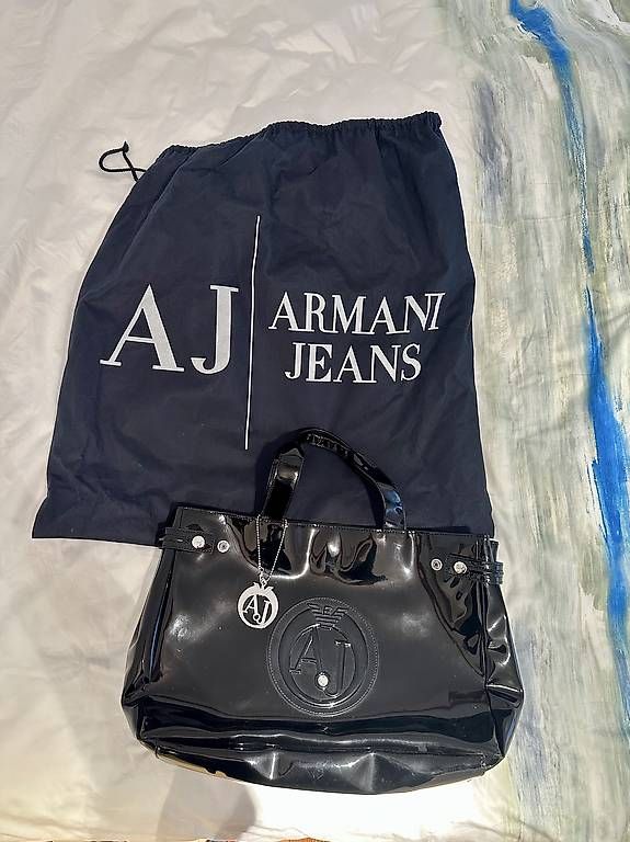 Armani Borse da donna: Borsa Armani Jeans originale, MAI USATA – Nuovo (secondo la descrizione) da Bülach venduto da giu_n7st