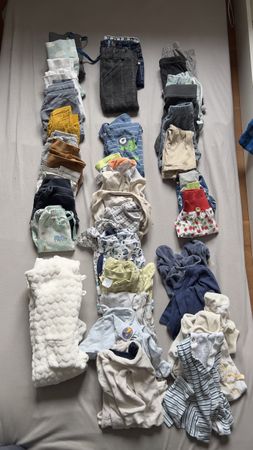 Grosses Babykleider-Paket, Grösse 50-80