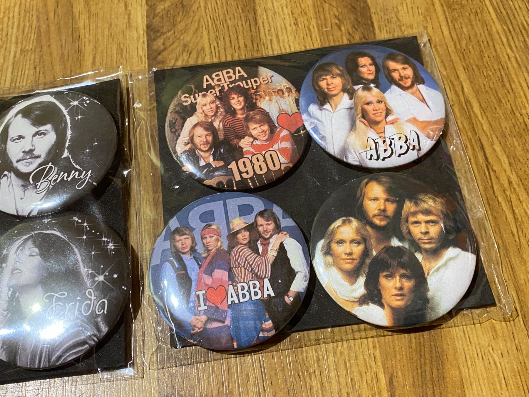 Placchette & Badge: Abba Pin Badges – Nuovo e nell'imballaggio originale da Basel venduto da FatCatPacksTheRatt 3