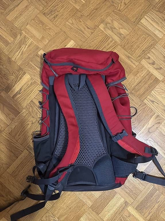 Sacs à dos: Trekking Rucksack – D'occasion à Zürich par pfu_v5ps 1