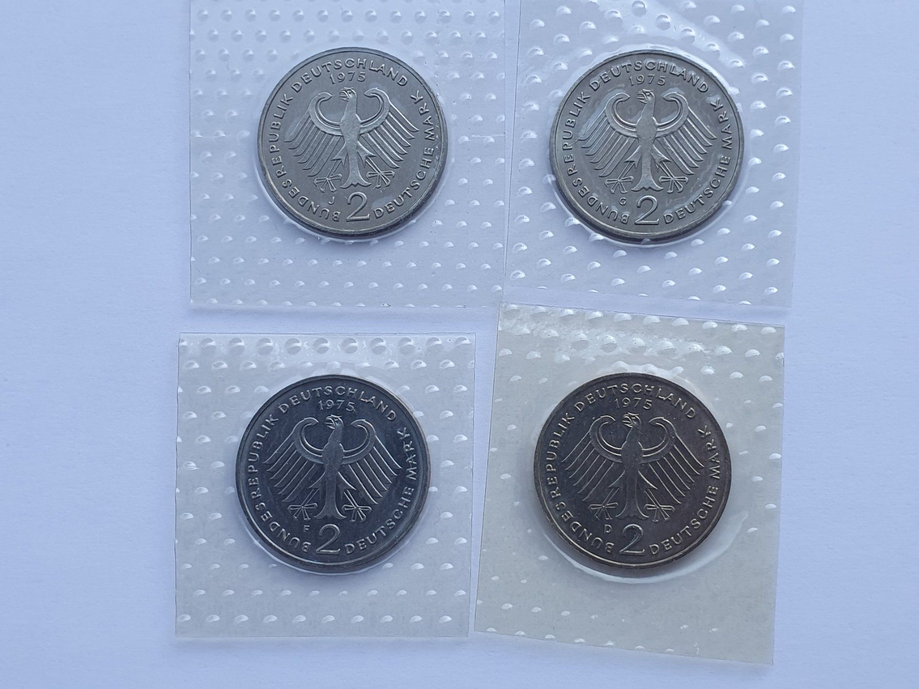 Tutti le monete: 2 DM 1975 Stgl D-F-G-J – Nuovo (secondo la descrizione) da Pravidondaz venduto da LVtik 1