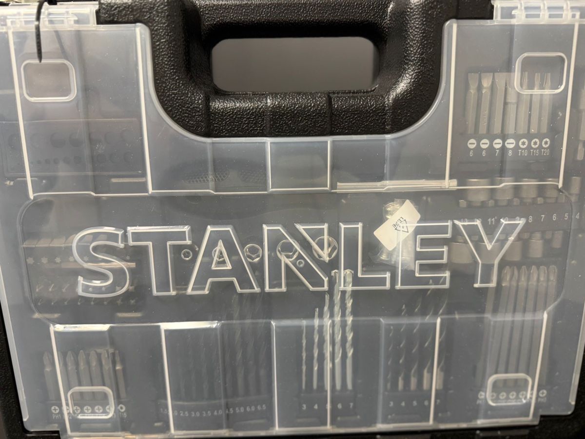 Stanley Bohrmaschinen: Stanley fatmax 18v drill driver – Neu und originalverpackt aus Brüttisellen von business_peter 2