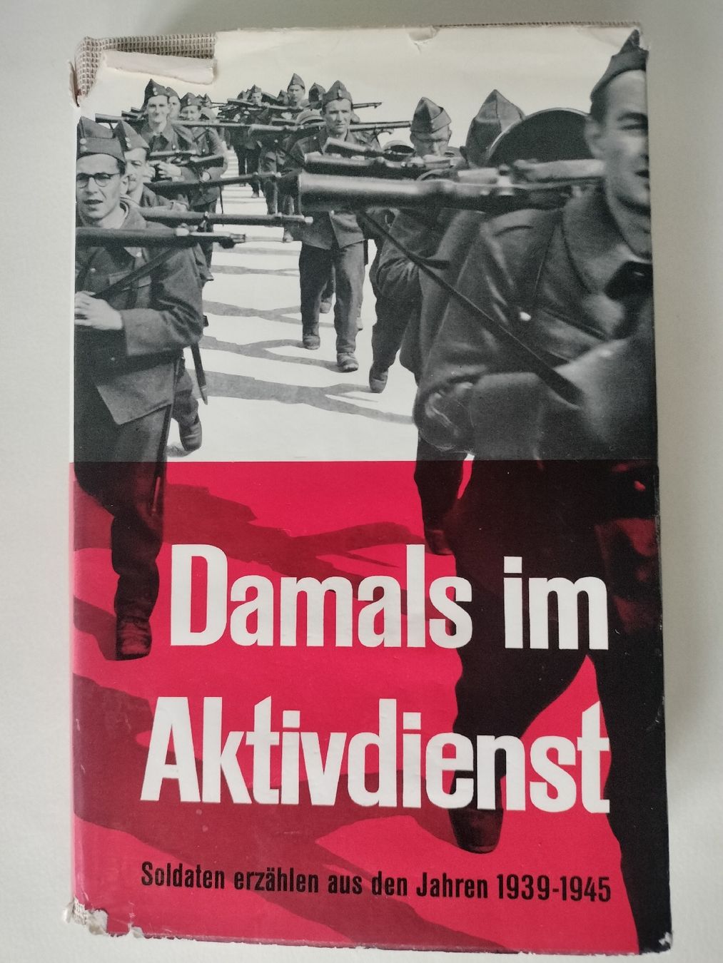 Libri: Schweizer Armee Militär Buch von 1959 – Usato da Schwanden Sigrisw venduto da len_9yqg