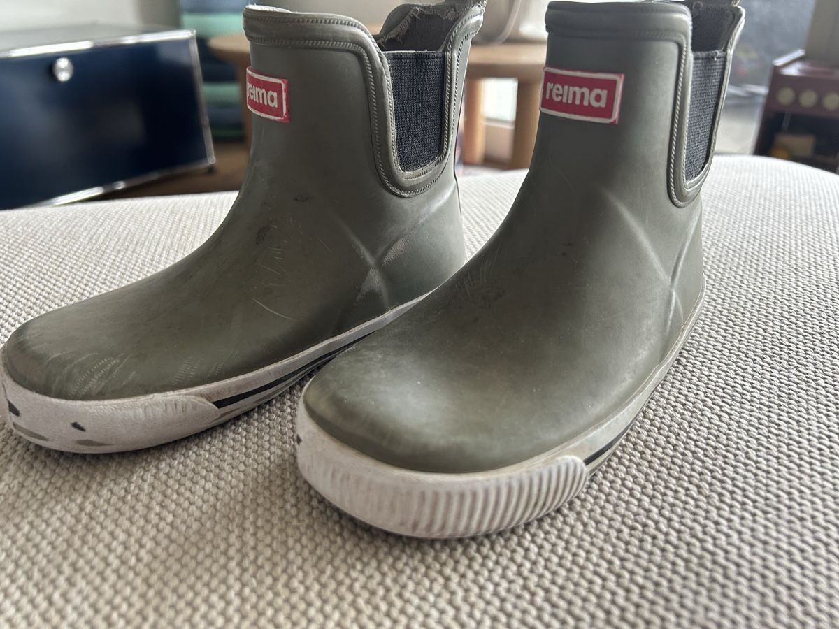 Reima Scarpe per ragazzi: Reima rain boots size 26 – Usato da Epalinges venduto da kat_lyp6