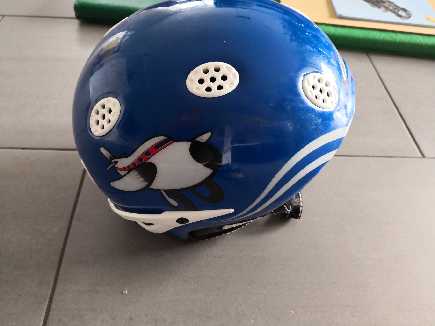 Helme: Kinder Ski Helm mit Gratis Ski Brille – Gebraucht aus Dagmersellen von mountainmama 1