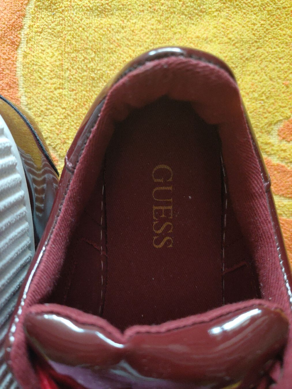 Guess Damenschuhe: GUESS Damen Sneaker Grösse 37  – Gebraucht aus Morens FR von christa25 3
