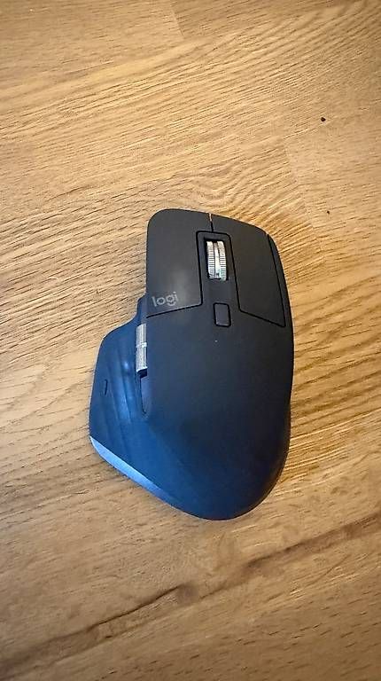 Logitech Tastiere: Logitech Tastatur-Maus-Set MX Keys S Combo – Usato da Sigriswil venduto da Siwaelti 3