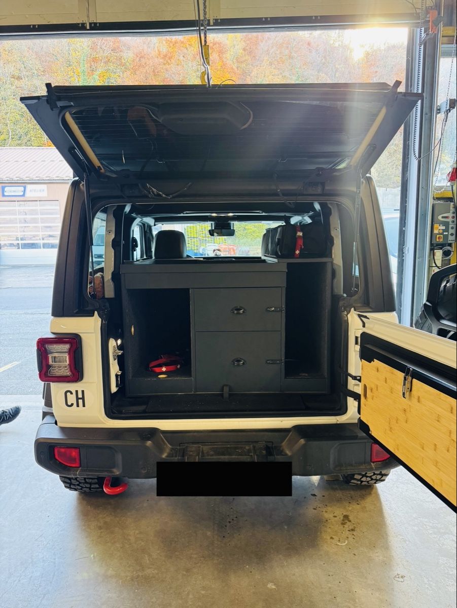 Accessori per altri veicoli: Meuble coffre aménagé jeep wrangler – Usato da Troistorrents venduto da AC.OM 1
