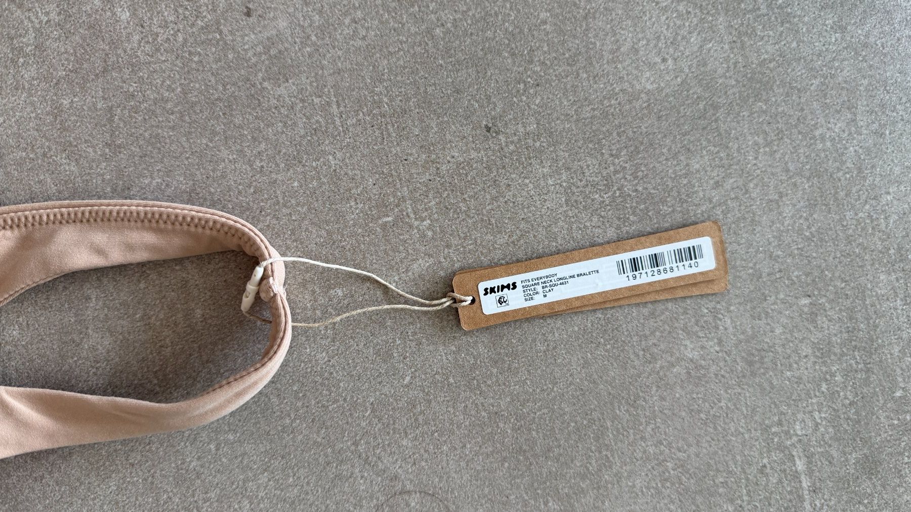 Skims Altra biancheria intima: New top SKIMS – Nuovo e nell'imballaggio originale da Lugano venduto da _tuttifrutti_ 1