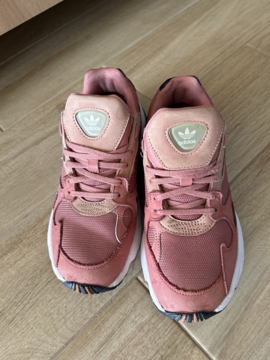 Adidas Scarpe da donna: Basket Adidas Saumon – Usato da Meyrin venduto da pb__8xhx 4