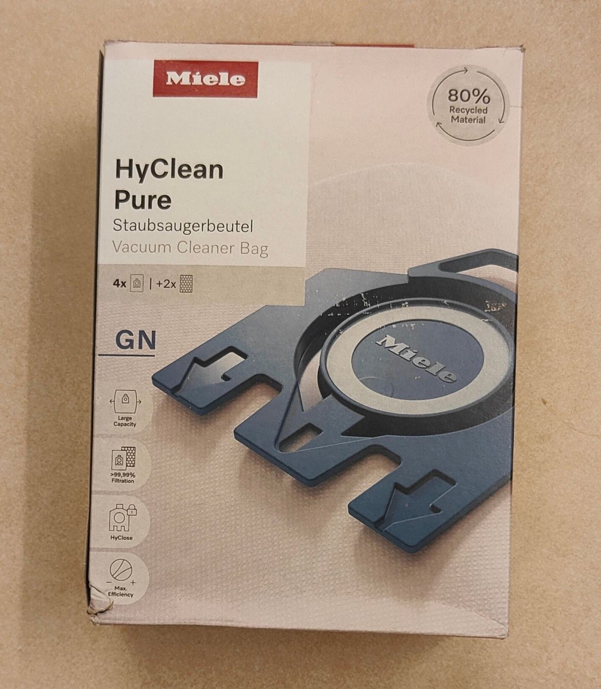 Miele Aspirapolveri & Accessori: Miele HyClean Pure Staubsaugerbeutel & Filter – Nuovo (secondo la descrizione) da Rickenbach LU venduto da onkel_indy