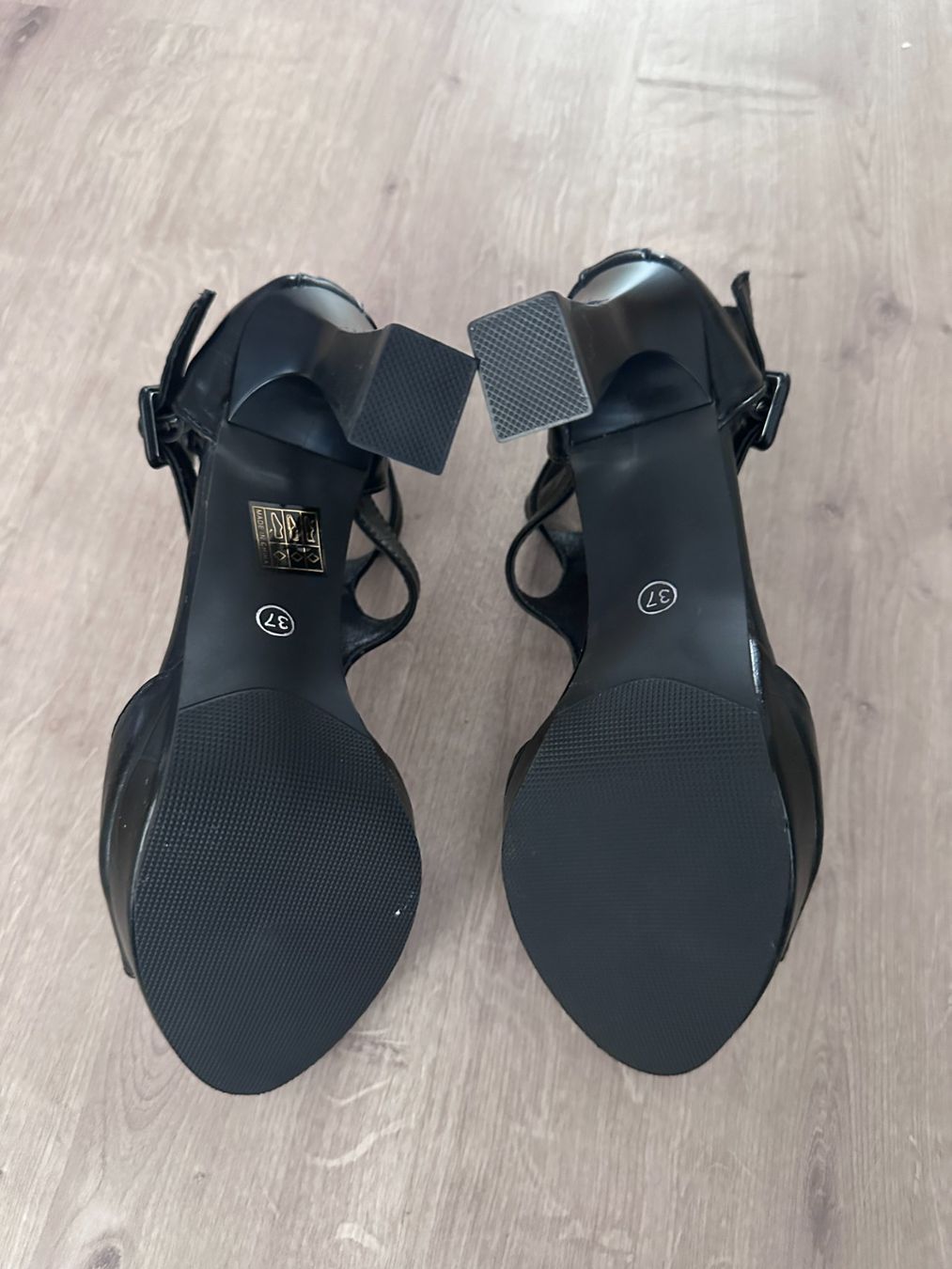 Chaussures femmes: Sandalette – Neuf (Voir description) à Haldenstein par Tilo3 4
