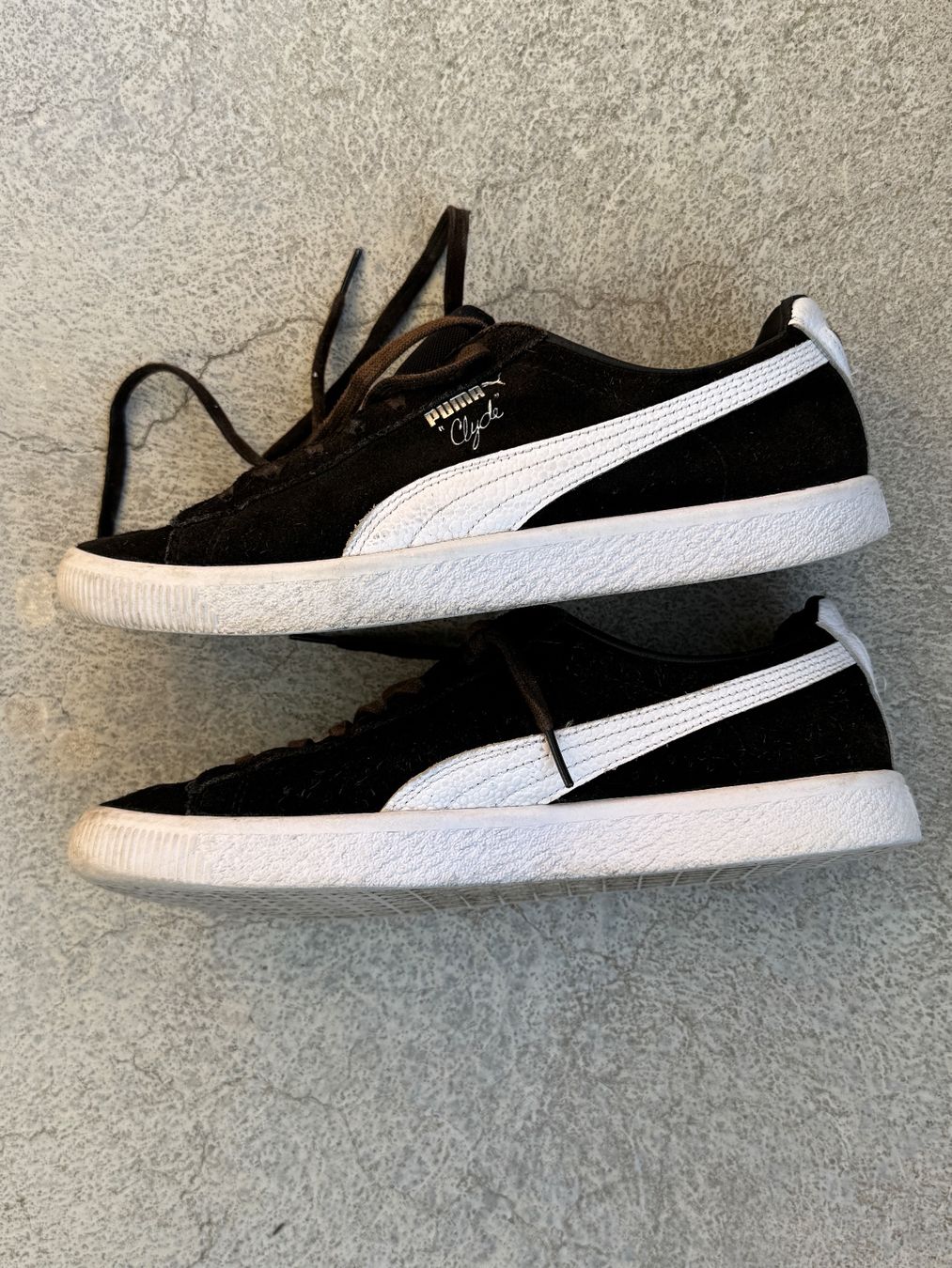 Puma Scarpe da uomo: puma clyde 42.5 black schwarz – Usato da wädenswil venduto da 112345 2