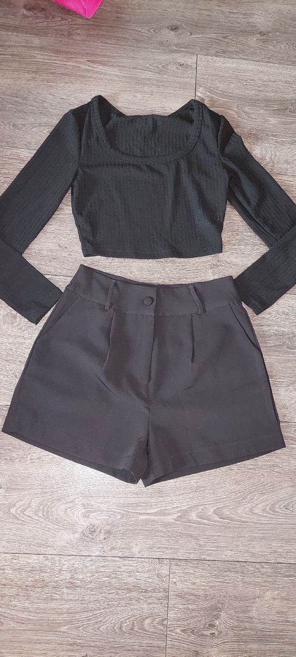 Pantaloni: Shorts + Top Schwarz gr 36 – Nuovo (secondo la descrizione) da Gwatt (Thun) venduto da Letzte-Chance-III 3