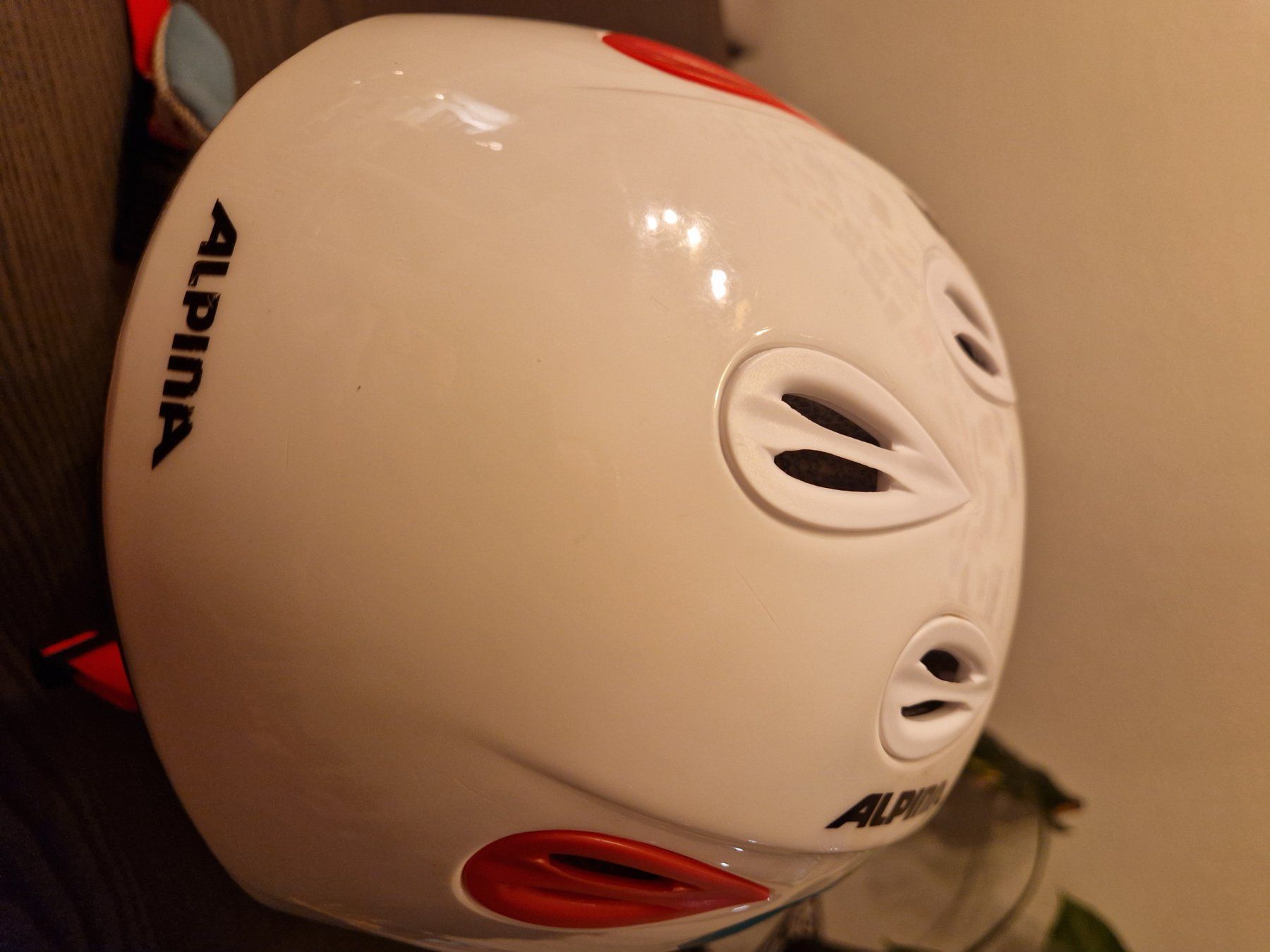 Alpina Caschi: Alpina - Ski helmet - S – Usato da Dübendorf venduto da Olenaaa 5