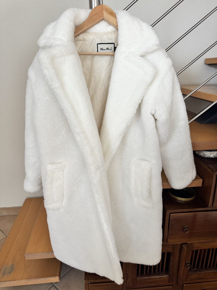 Cappotti: manteau molletonné blanc – Nuovo e nell'imballaggio originale da Lonay venduto da nei_79jc