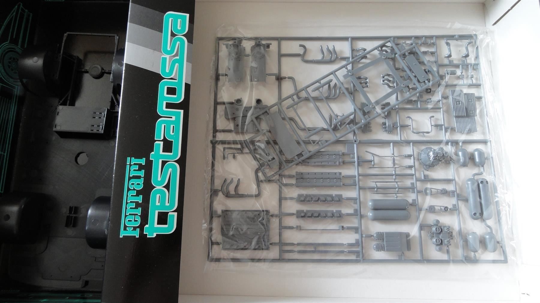 Kit di modellismo & Modellini statici: FUJIMI FERRARI TESTAROSSA WHITE 1:16 – Nuovo (secondo la descrizione) da Frümsen venduto da Malibu69 5
