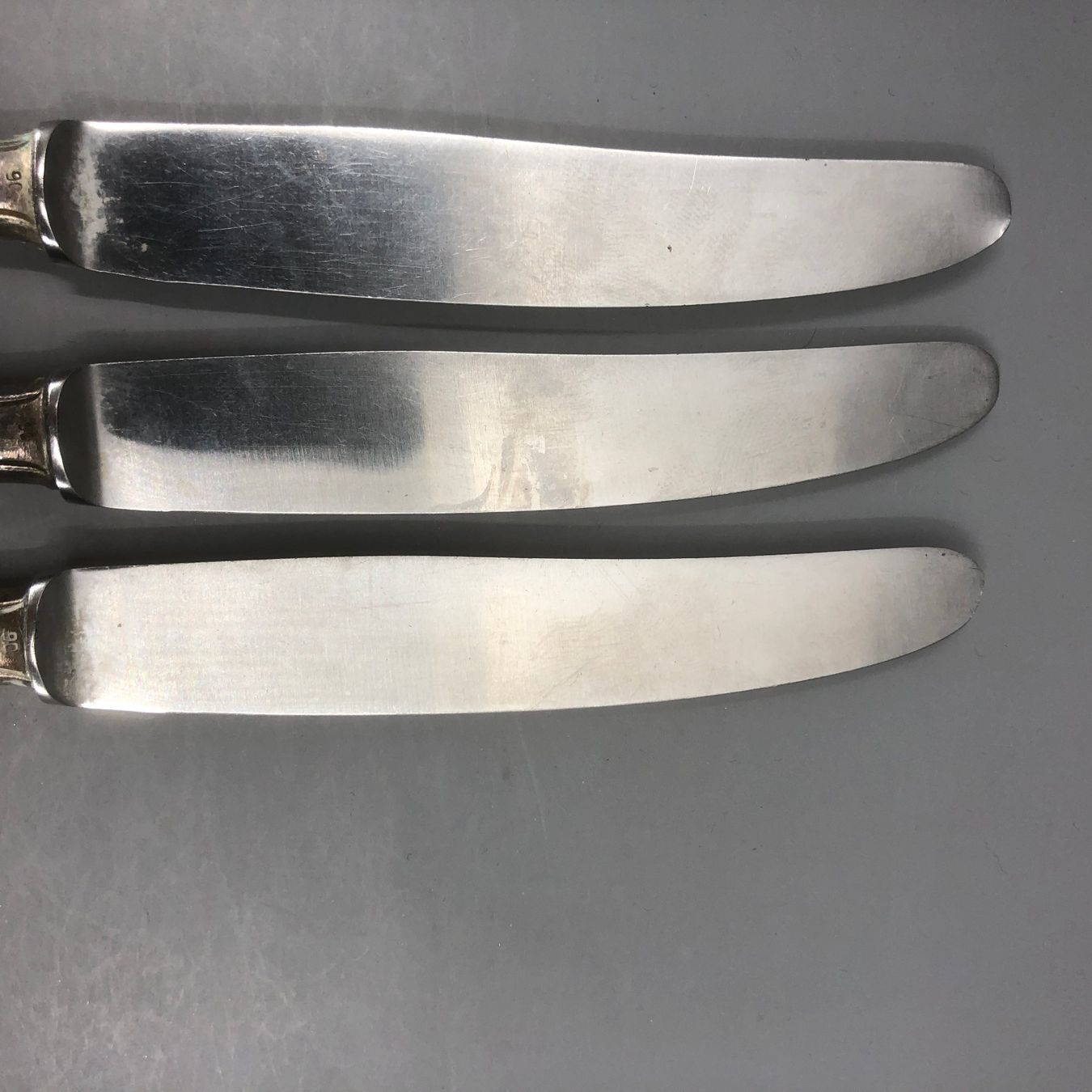 Posate: 3 Dessertmesser versilbert Art Deco – Usato da Basel venduto da Tiabeanie 7