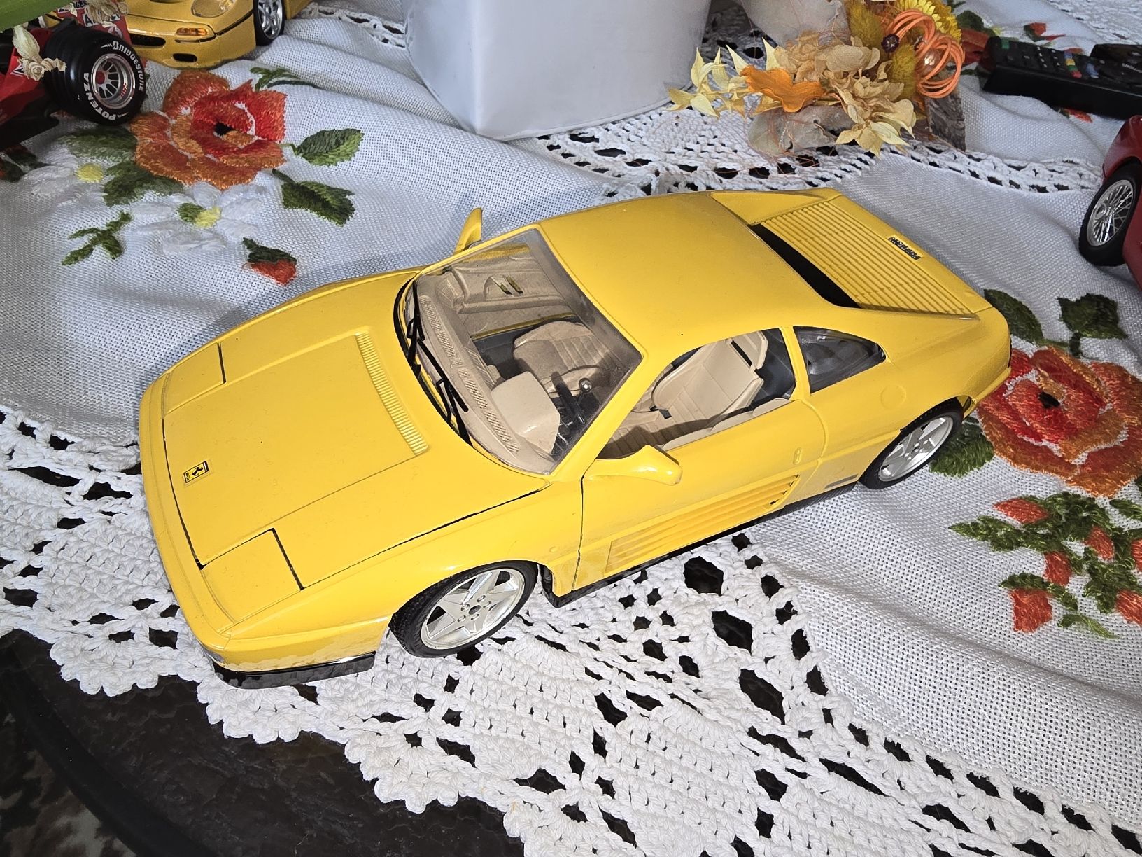 Ferrari Modellini d'auto: Modellauto Burago  Ferrari 348 1989 – Difettoso da Lachen SZ venduto da Soulmate74 1