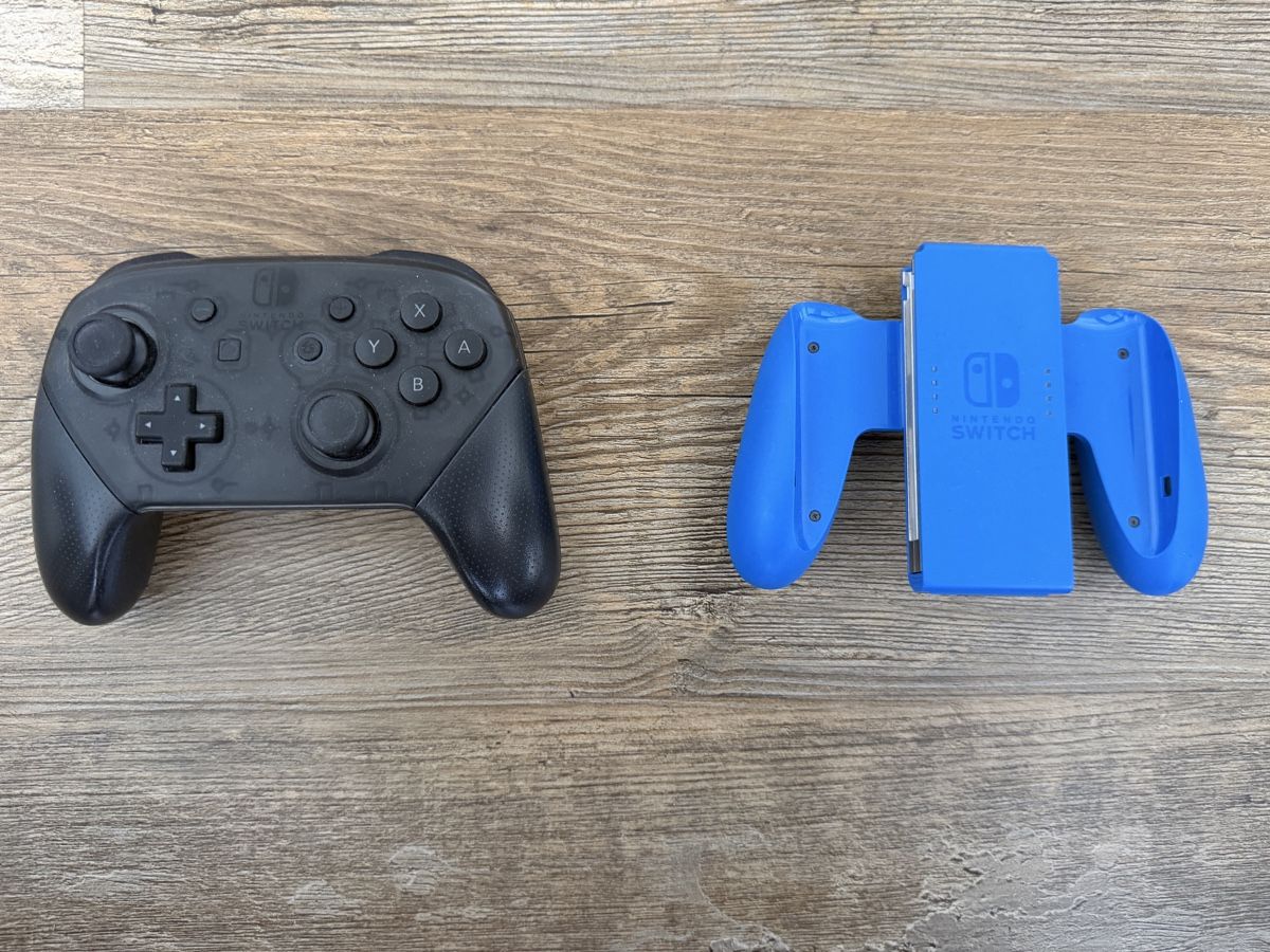 Nintendo Konsolen: Nintendo Switch Konsole - mit ProController und Case - TOP! – Gebraucht aus Widnau von alex.schmitter 5