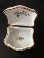 Limoges Schmuckschatulle aus Porzellan mit Blumenmuste