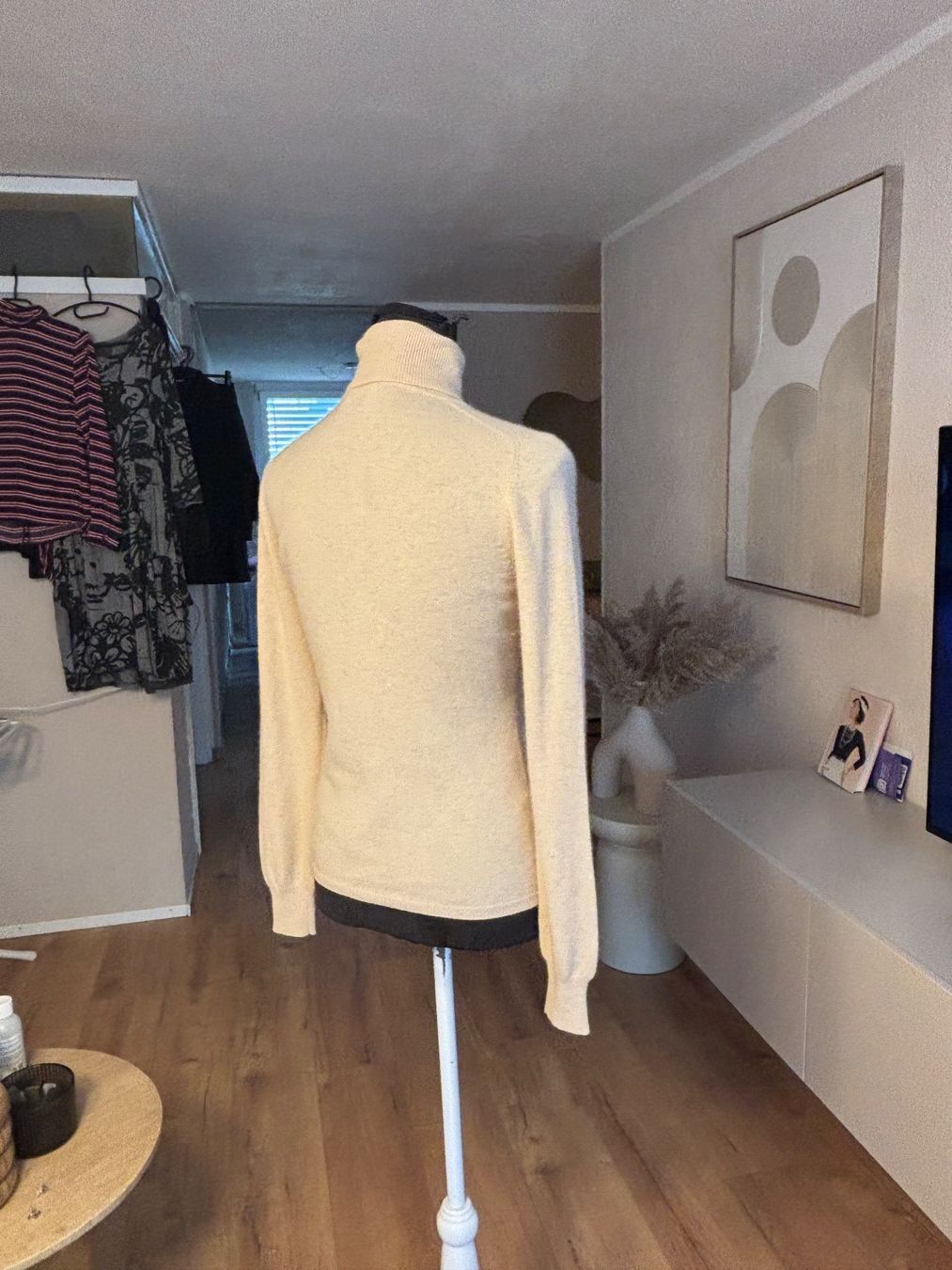 Repeat Pulls & Sweat-shirts: Repeat Rollkragenpullover 100% Cashmere – D'occasion à St. Margrethen SG par dijanaO 1
