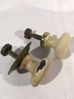 Paire de poignées antique pour meubles anciens